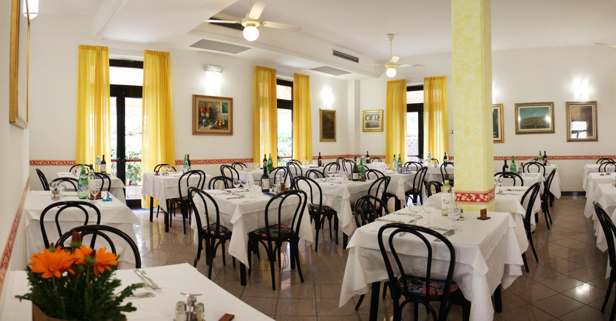 Hotel Aurora Castiglione della Pescaia Exterior foto